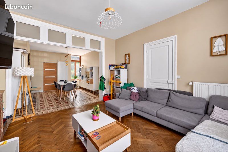 Maison 6 pièces 170 m² · à Noyelles-Godault · 170 m² · 259 000 €