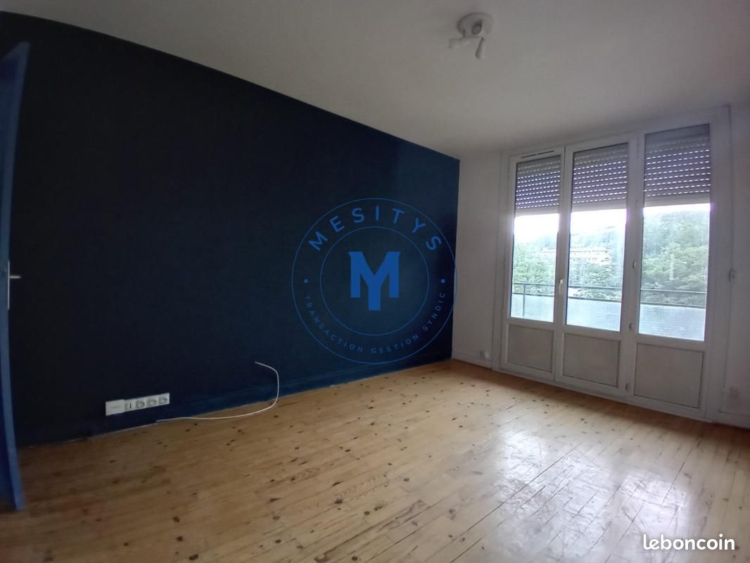 Appartement 3 pièces 55 m² · à Saint-Étienne · 55 m² · 680 €/mois