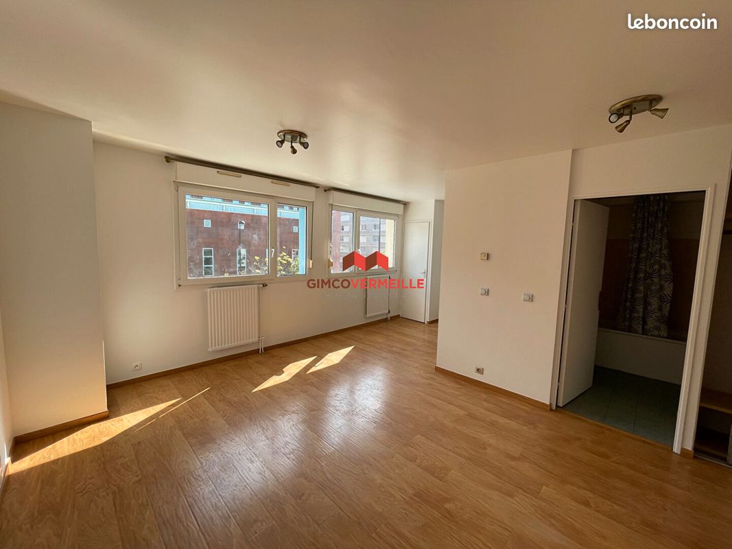 Appartement 1 pièce 32 m² · à Montigny-le-Bretonneux · 32 m² · 770 €/mois