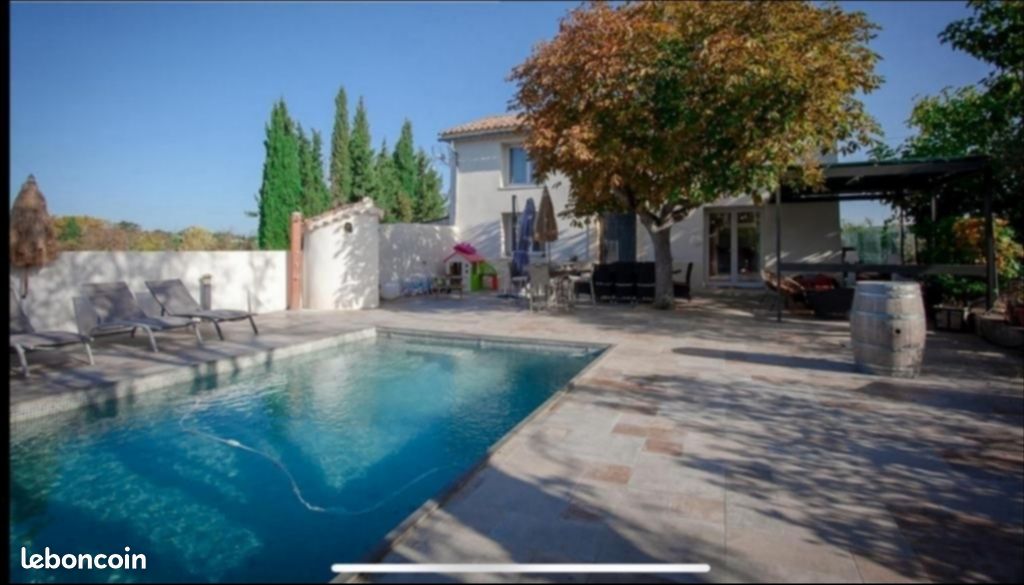 Maison 6 pièces 210 m² · à Aix-en-Provence · 210 m² · 849 000 €