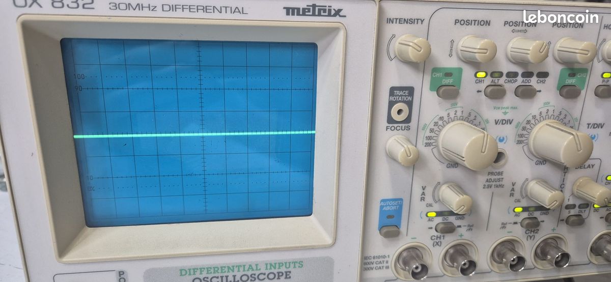 Oscilloscope METRIX OX832 (image 2)