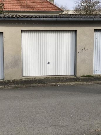 Garage/box 16 m² Granville