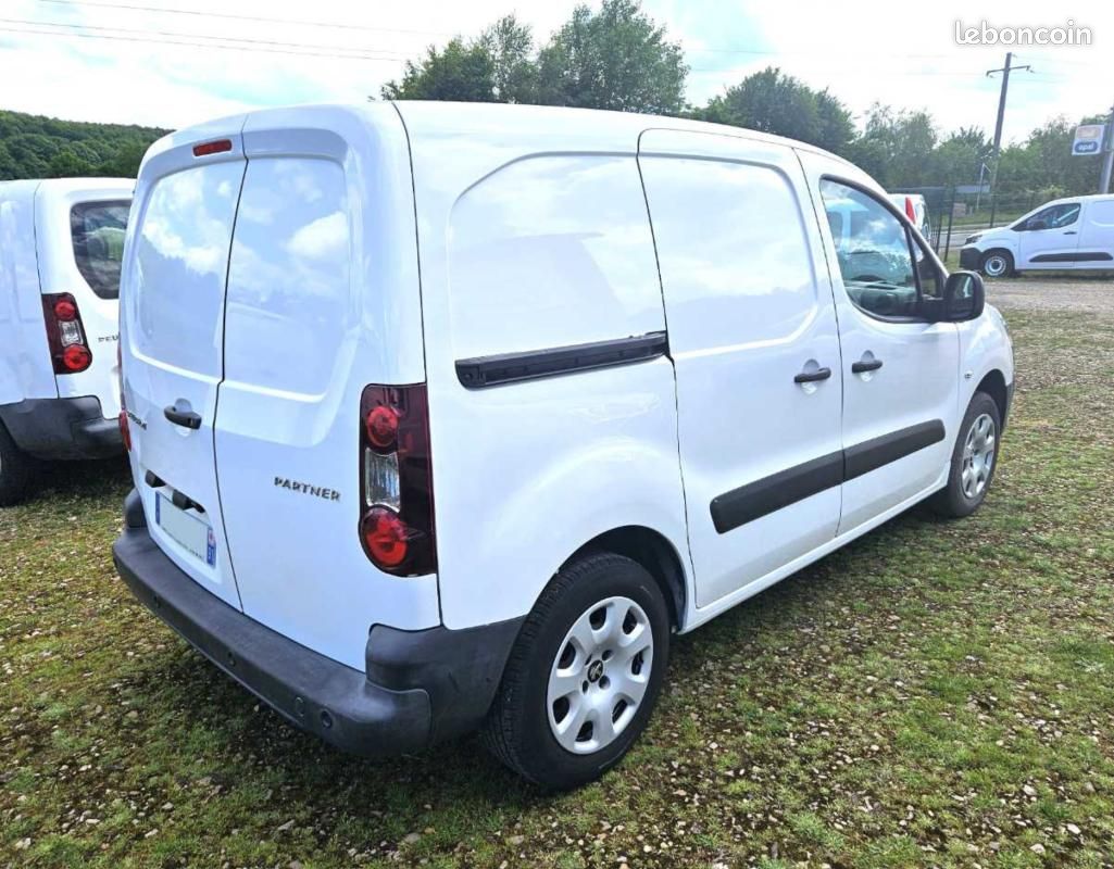 Peugeot Partner 1.6 PREMIUM PACK (image 2)