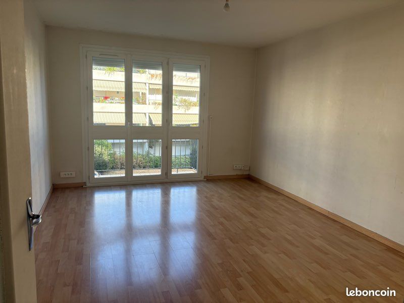 Appartement 3 pièces 65 m² · à Nantes · 65 m² · 150 000 €