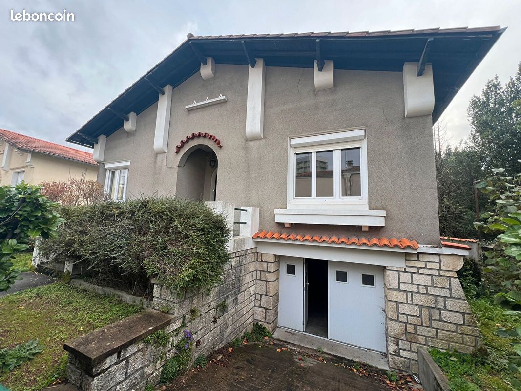 Maison a louer niort - 4 pièce(s) - 103 m2 - Surfyn