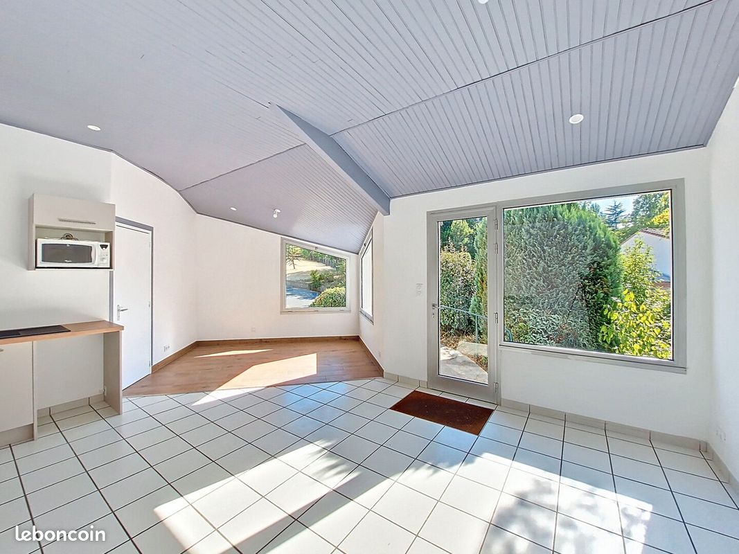 Appartement 1 pièce 30 m² · à Orée d'Anjou · 30 m² · 446 €