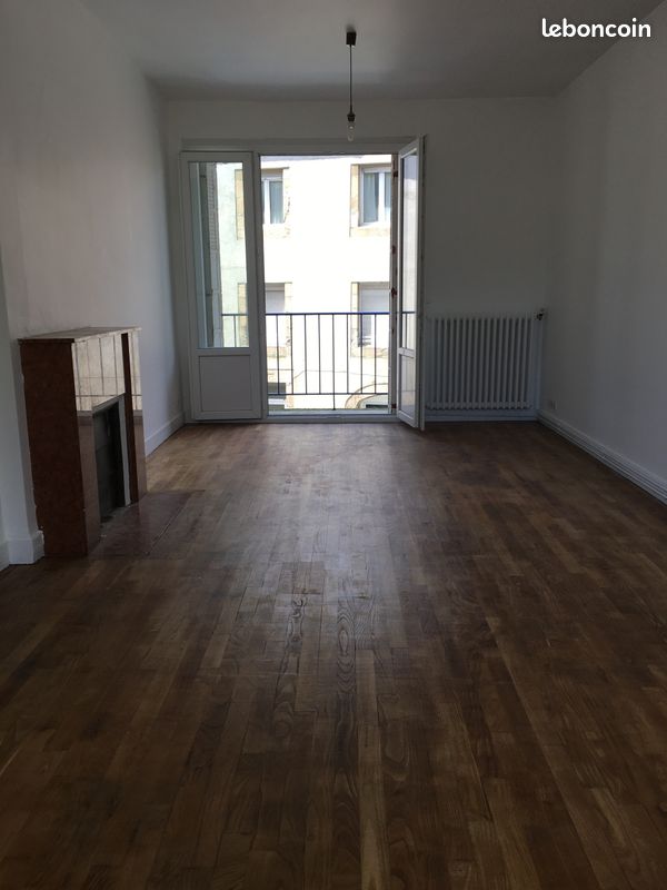 Appartement 4 pièces 90 m² · à Saint-Malo · 90 m² · 1 100 €/mois