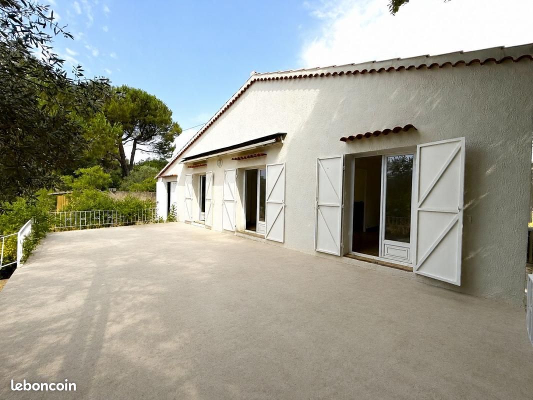 Maison 3 pièces 86 m² · à Saint-Maximin-la-Sainte-Baume · 86 m² · 375 000 €