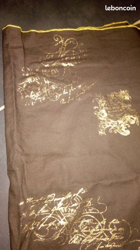 Nappe marron et dorée (image 2)