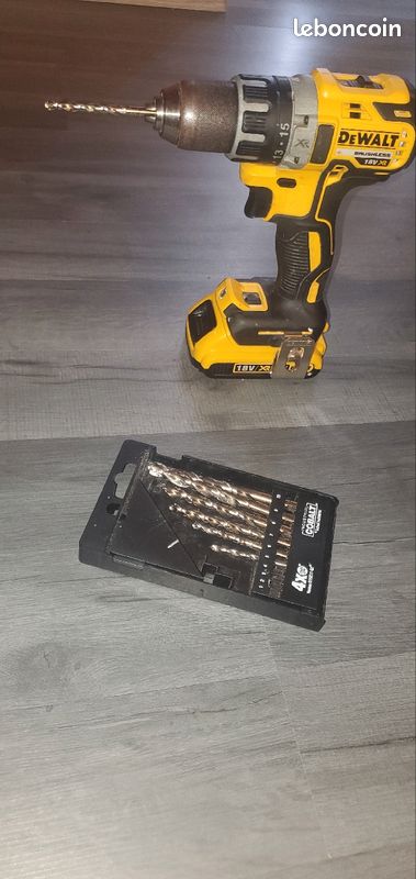 Perceuse dewalt (image 1)