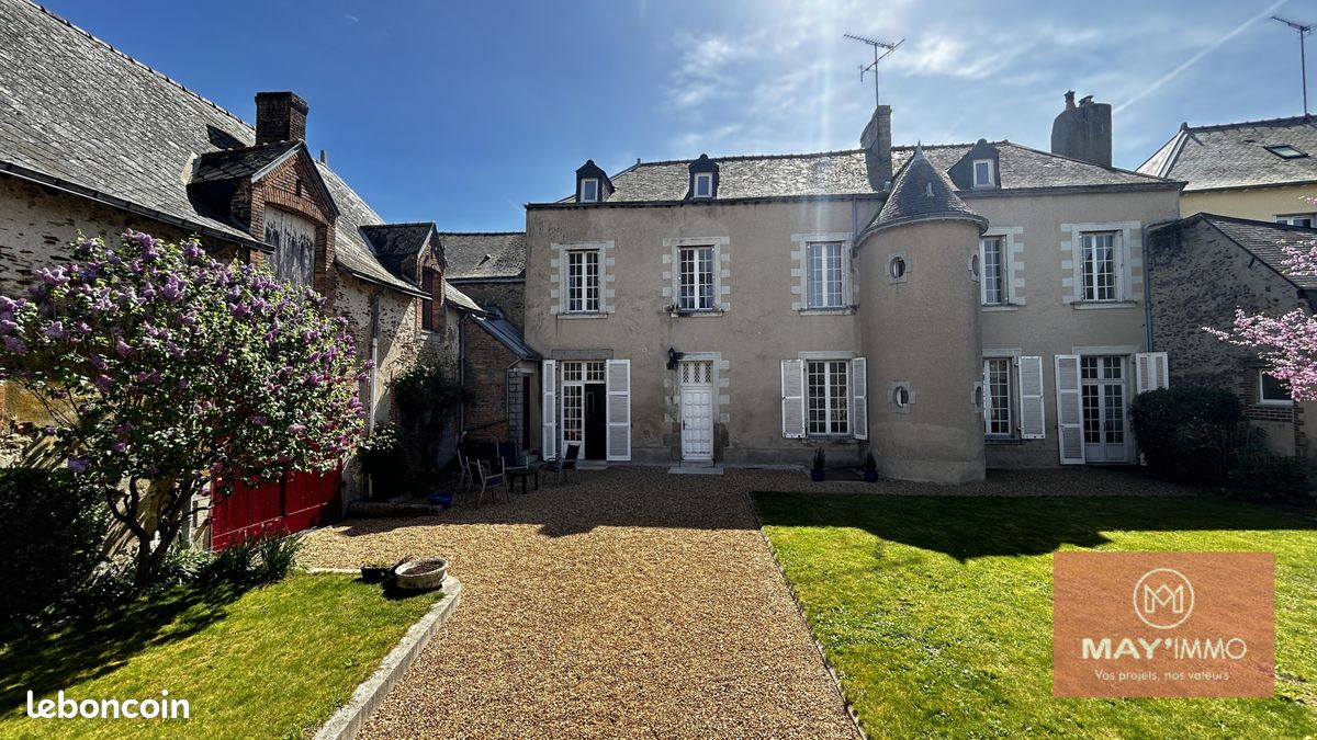 Maison 7 pièces 192 m² · à Cossé-le-Vivien · 192 m² · 267 000 €
