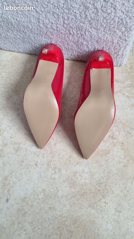 Escarpins Rouges (image 2)