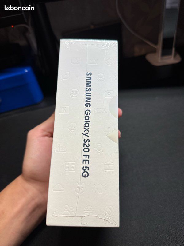 Samsung Galaxy S20 FE 5G (image 2)