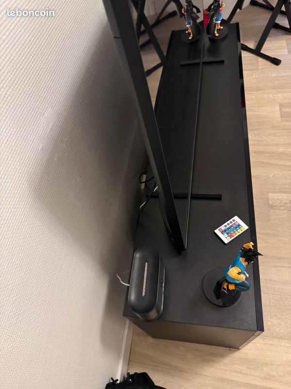 Canapé convertible VEGA – 3 places (BUT) + meuble télé offert (image 15)