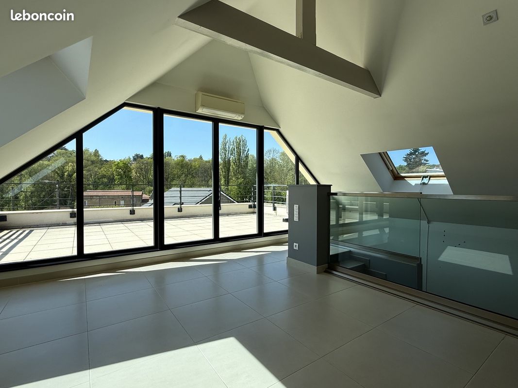 Appartement 4 pièces 115 m² · à Châtel-Saint-Germain · 115 m² · 319 000 €