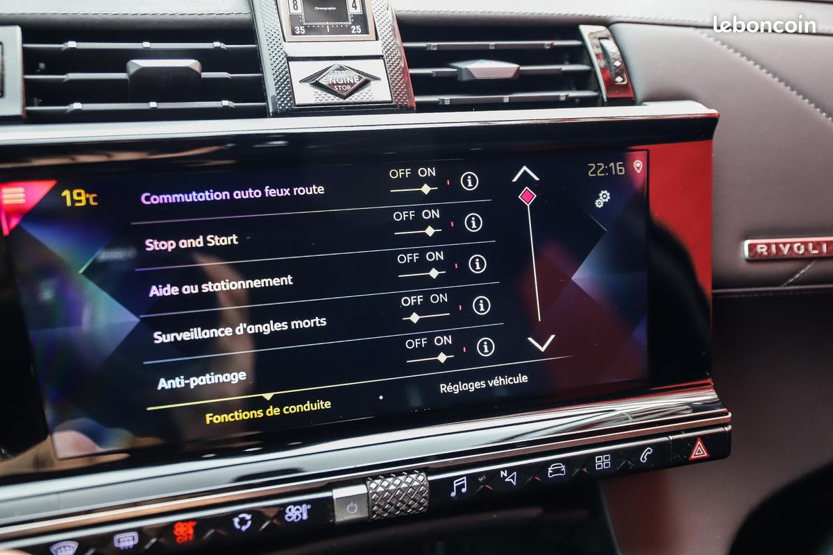 DS DS 7 CROSSBACK DS7 1.6 PureTech 225 EAT8 Executive Rivoli CAMERA GPS CARPLAY ???????CHAINE (image 13)