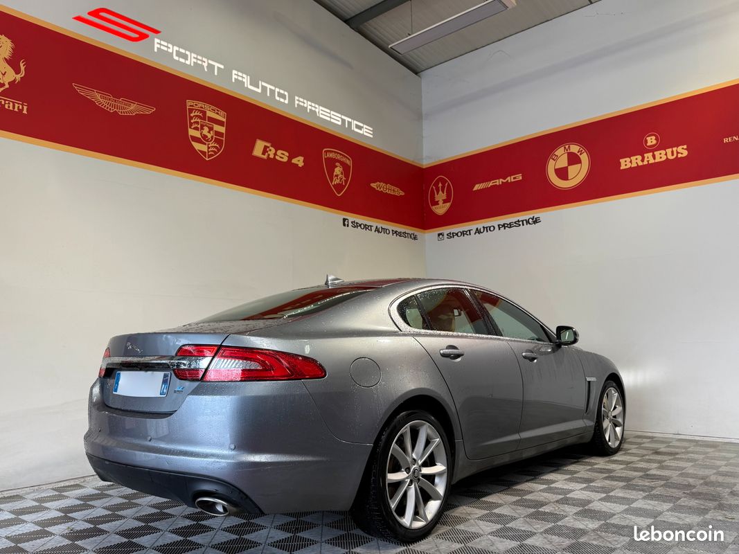 PROMO JAGUAR XF XF 2.2 D 200cv Luxe ( visio et livraison possible ) (image 2)