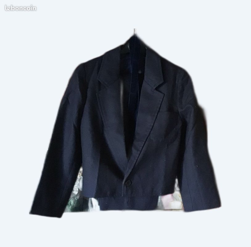 À vendre costume taille 12ans fait par une couturière (image 1)