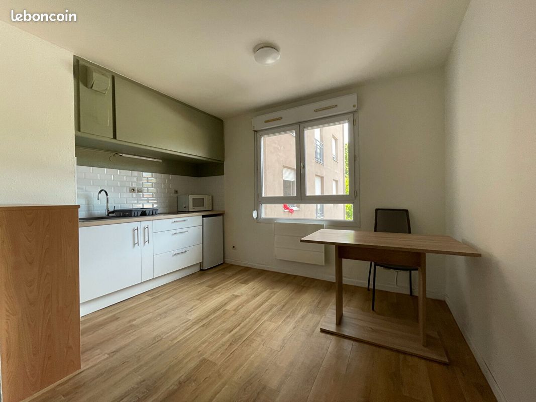 Appartement 1 pièce 24 m² · à Metz · 24 m² · 550 €/mois