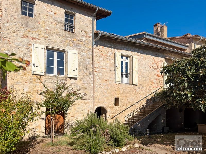 Maison 5 pièces 250 m² · à Lectoure · 250 m² · 255 000 €