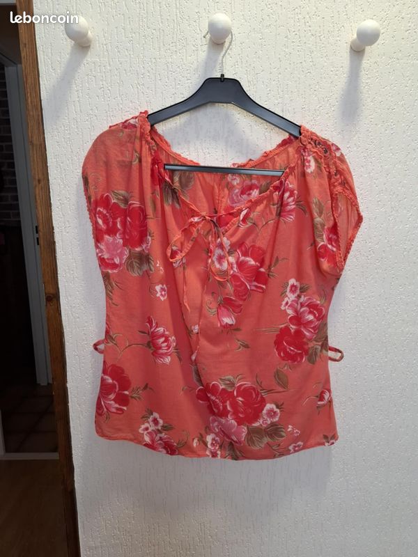 Belle blouse femme fleurie orange/rouge 46/48 100 coton