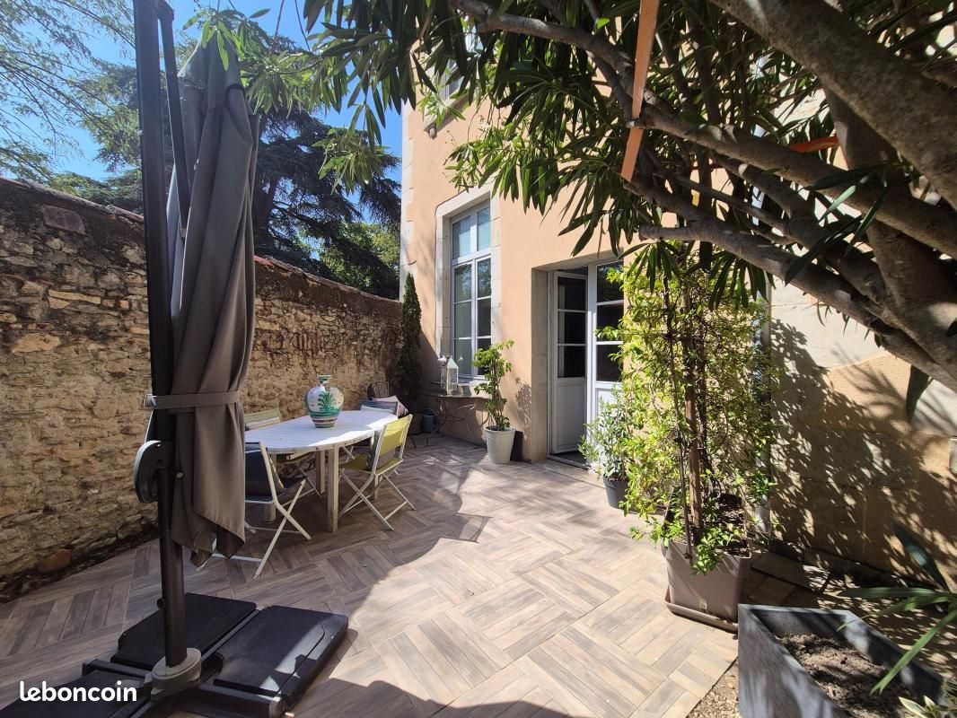 Appartement 3 pièces 84 m² · à Castres · 84 m² · 212 000 €