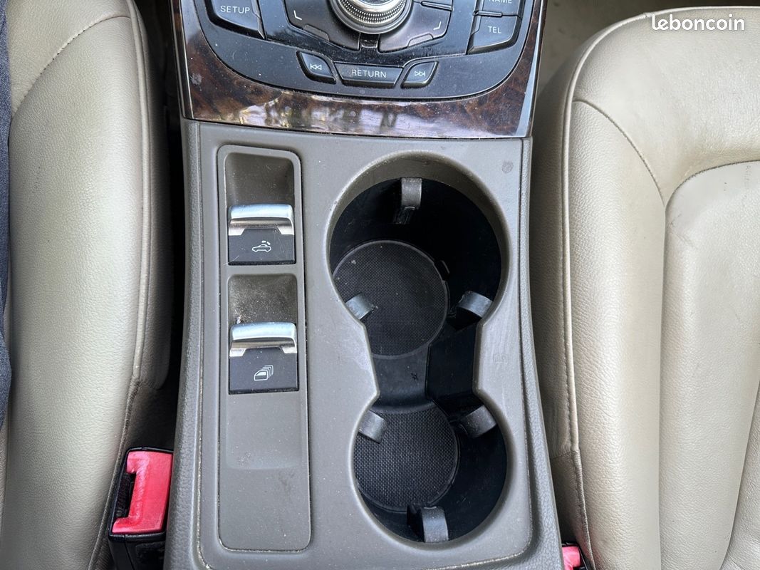 AUDI A5 DECAPOTABLE 2.0 TDI 177Ch - Radar Ar - Sièges Chauffants - Garantie 12 mois - (image 15)