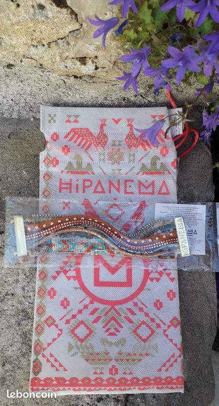 Bracelet (image 1)