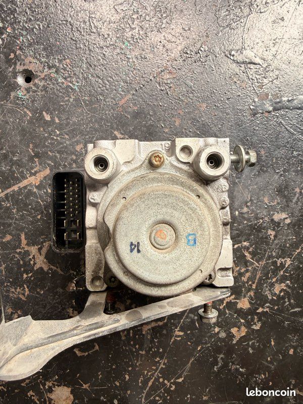 Centrale abs 600 Hornet (image 3)