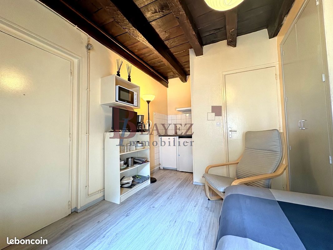 Appartement 1 pièce 14 m² · à Brive-la-Gaillarde · 14 m² · 365 €