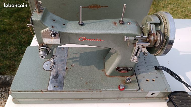 Notice D'instructions Vintage Machine à Coudre OMNIA Navette Fusée + Certificat MANUFRANCE 1962