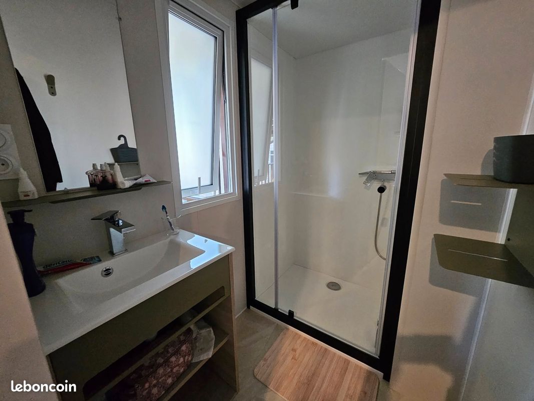MOBIL-HOME 200m plage SAINT GEORGES DE DIDONNE (image 5)