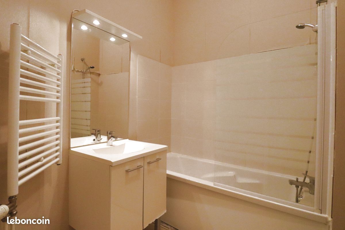 Appartement a louer chalons-en-champagne - 2 pièce(s) - 47 m2 - Surfyn