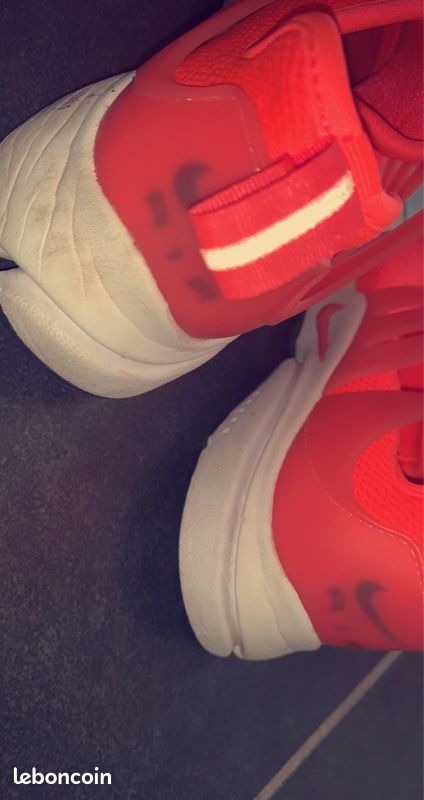 Nike (image 4)