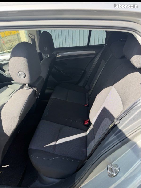 Siège intérieur golf 7 (image 3)