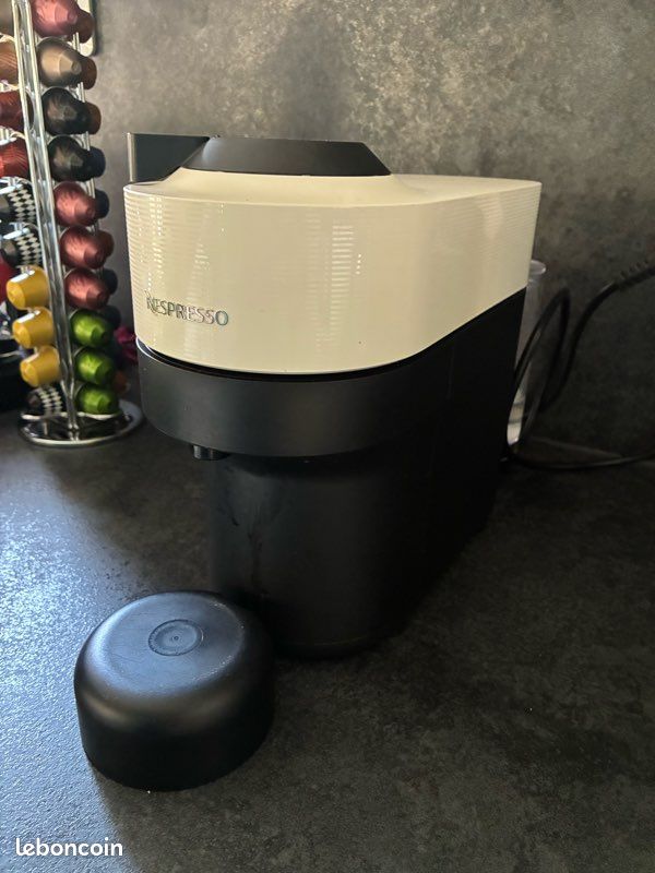 Machine café Nespresso Vertuo Next finition premium (image 3)