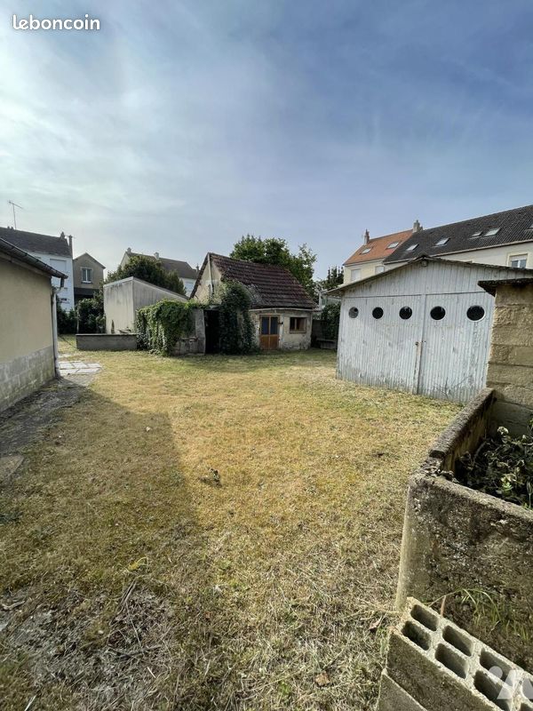 Terrain 305 m² · au Mans · 305 m² · 43 200 €