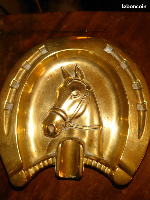 Médaillon de harnais équestre motif tête de cheval en laiton, cheval anglais vintage - France