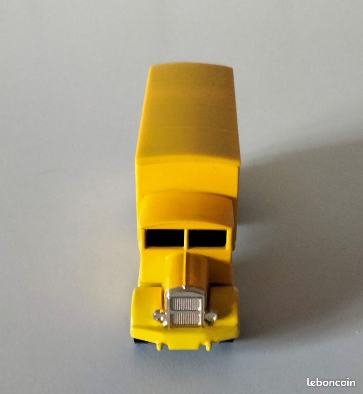 Camion d'antan publicitaire échelle 1:72 "Abeille" (image 4)