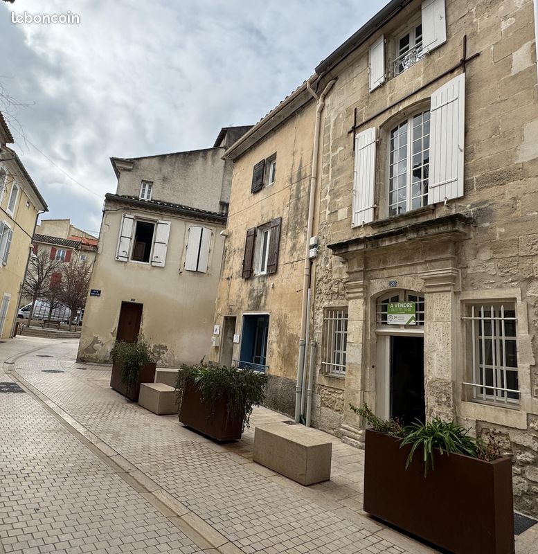 Maison 4 pièces 89 m² · à Saint-Rémy-de-Provence · 89 m² · 595 000 €