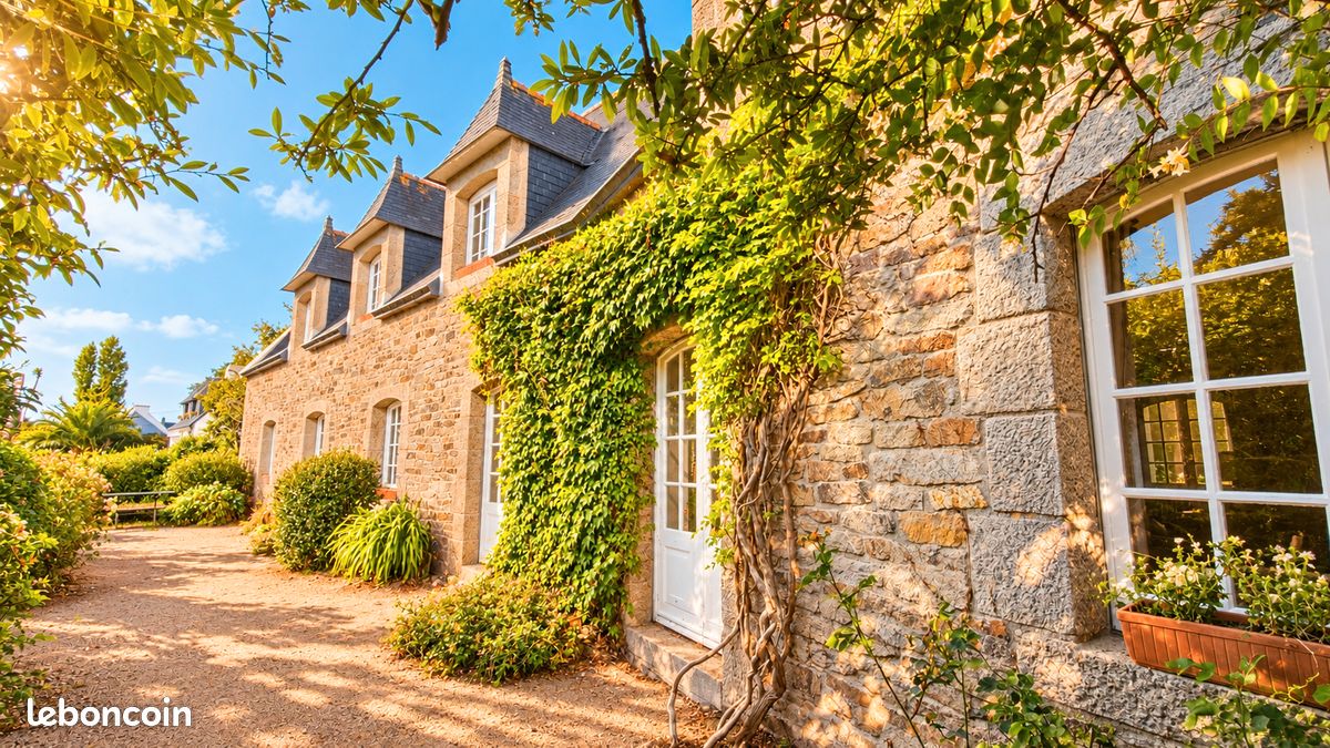 Maison 7 pièces 330 m² · à Douarnenez · 330 m² · 598 000 €