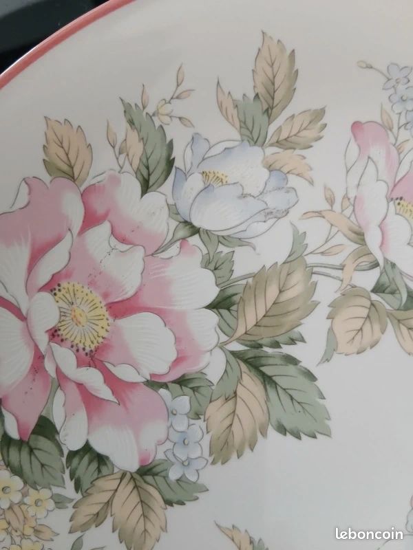 Lot de deux assiettes à fleurs "Millefleurs Japon" (image 9)