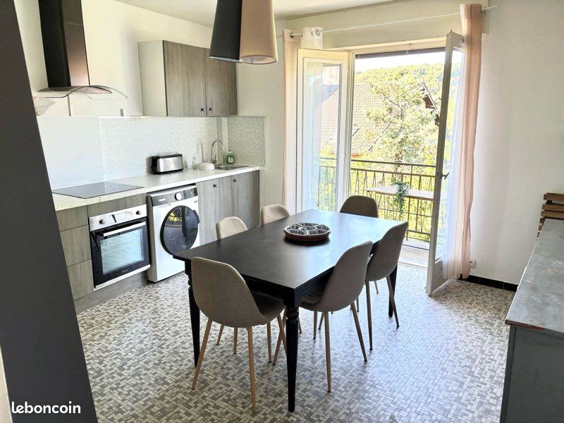 Appartement 3 pièces 70 m² · à Essert · 70 m² · 650 €