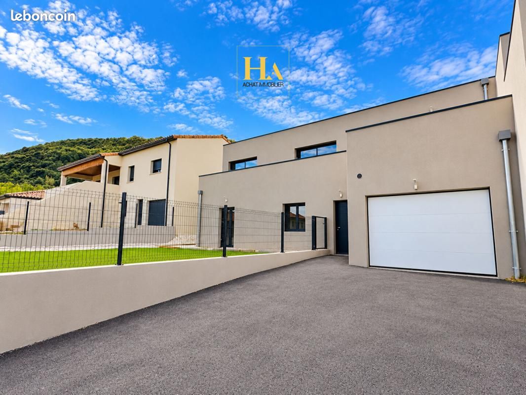 Maison 4 pièces 135 m² · à Rochemaure · 135 m² · 405 000 €