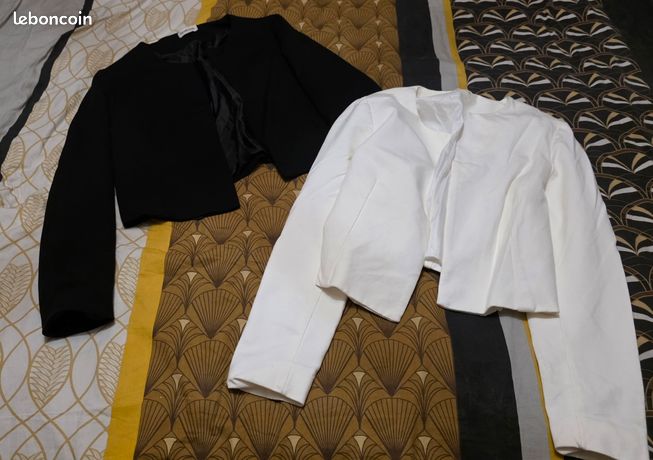 CHANEL A/W 2001 Off White Wide Bertha Collar Long Sleeve Silk Top NWT