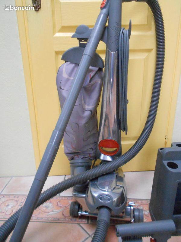 Aspirateur Kirby et accessoires (image 4)