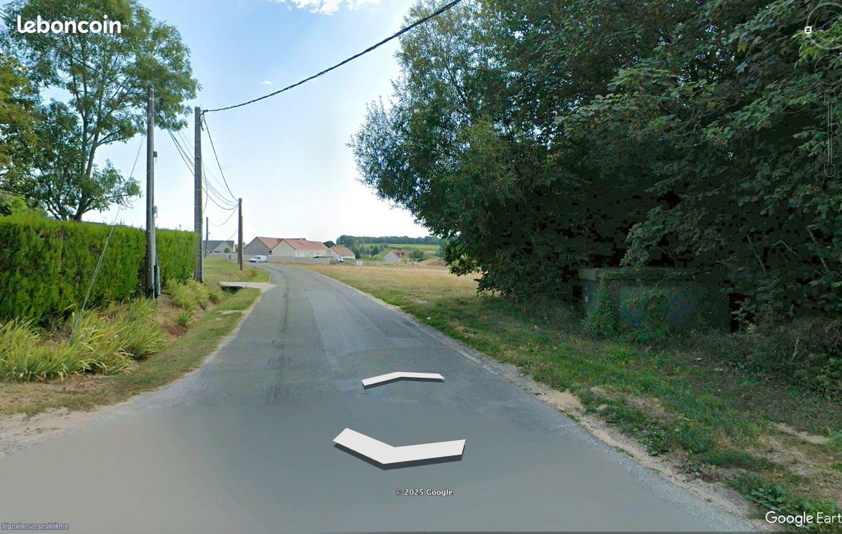 Terrain viabilisé 1500 m2 · à Thésée · 25 000 €