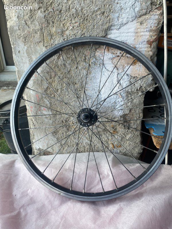 Jante vélo aluminium Simple parois 20 pouces (image 1)