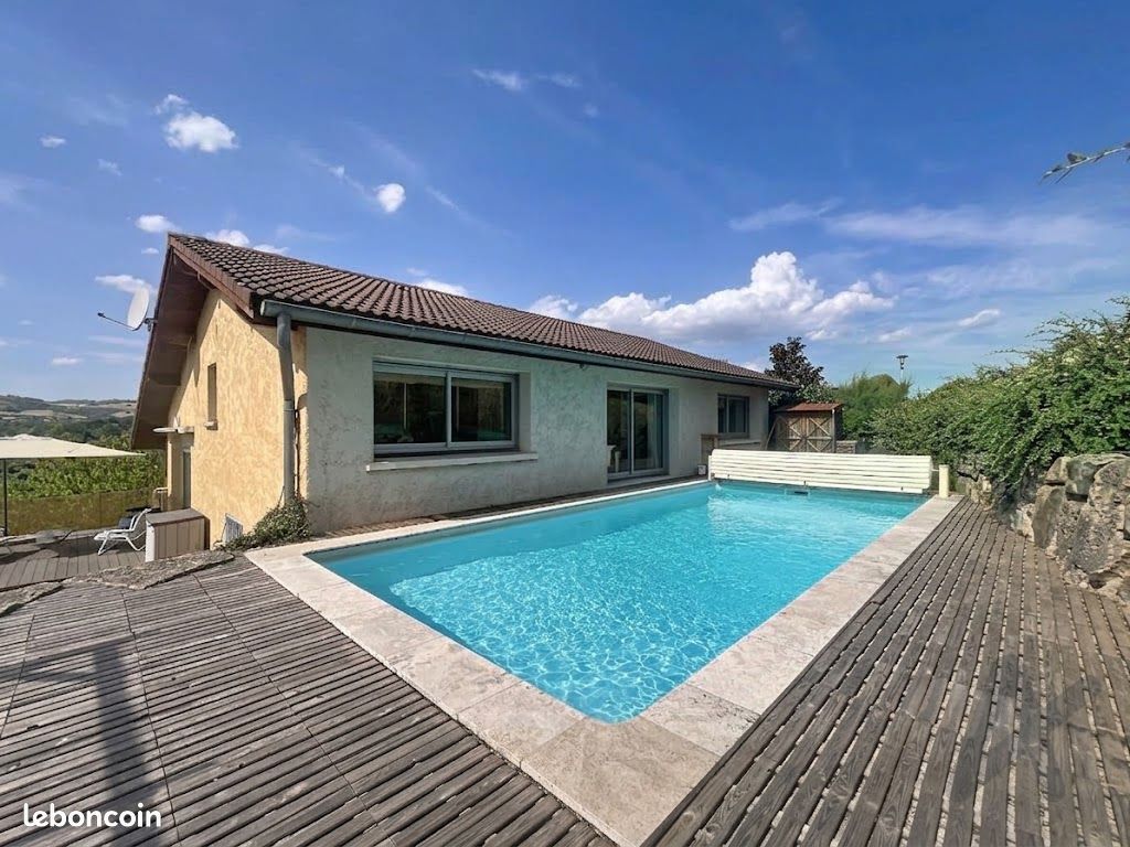 Maison 6 pièces 200 m² · à Sain-Bel · 200 m² · 580 000 €
