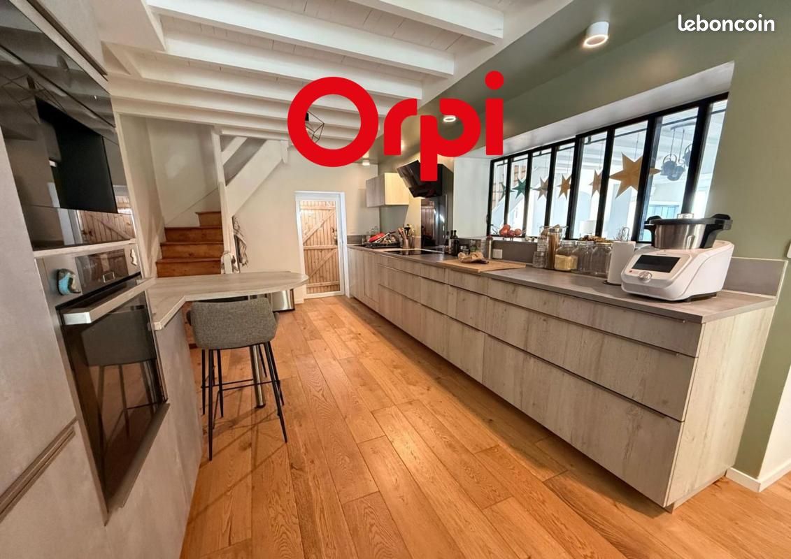 Maison 4 pièces 148 m² · à Vaulx-Milieu · 148 m² · 374 000 €
